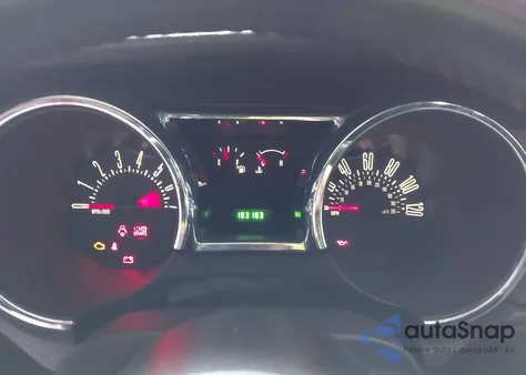 2008 Ford Mustang V6 Deluxe/V6 Premium z USA, uszkodzony, nr VIN 1ZVHT84N785134742